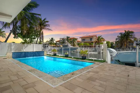 Exterior - 202 Atlantic Blvd, Key Largo, FL 33037 photo 6 of 7