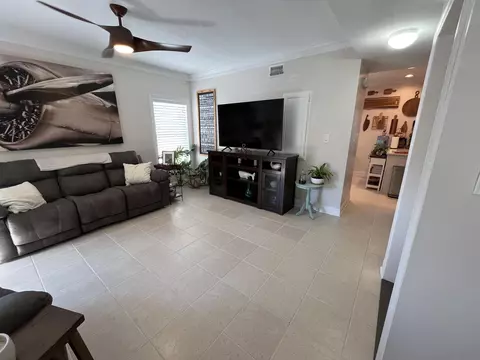 Living - 320 24th Street Ocean Street Ocean, Marathon, FL 33050 photo 1 of 2