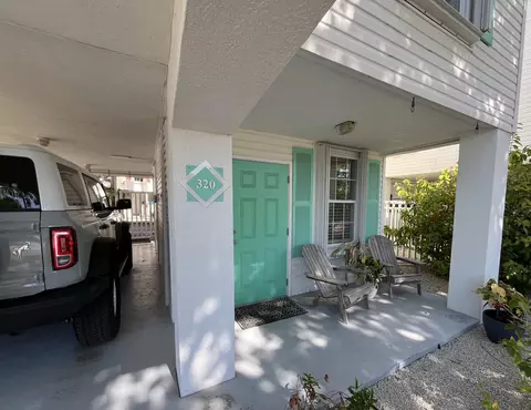 Exterior - 320 24th Street Ocean Street Ocean, Marathon, FL 33050 photo 4 of 4