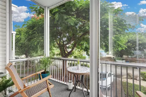 Exterior - 320 24th Street Ocean Street Ocean, Marathon, FL 33050 photo 3 of 4