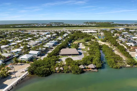 View/Area - 970 95th Street Ocean Street Ocean, Marathon, FL 33050 photo 4 of 4