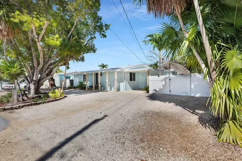 Exterior - 970 95th Street Ocean Street Ocean, Marathon, FL 33050 photo 13 of 15