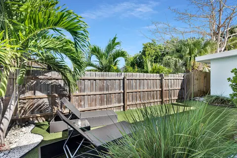 Exterior - 970 95th Street Ocean Street Ocean, Marathon, FL 33050 photo 12 of 15