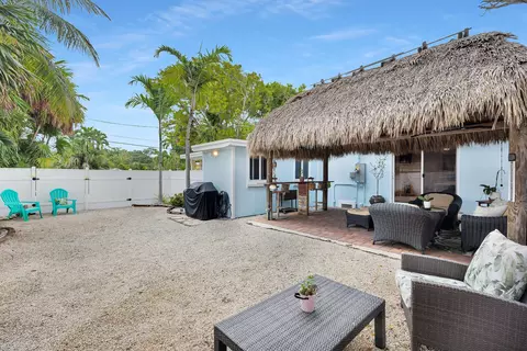 Exterior - 970 95th Street Ocean Street Ocean, Marathon, FL 33050 photo 1 of 15