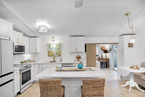 Kitchen - 970 95th Street Ocean Street Ocean, Marathon, FL 33050 photo 3 of 5