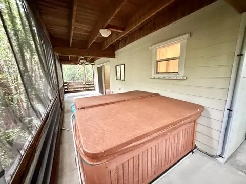 Exterior - 6 Atlantic Dr, Key Largo, FL 33037 photo 8 of 14