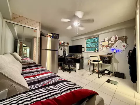 Bedroom - 6 Atlantic Dr, Key Largo, FL 33037 photo 1 of 3
