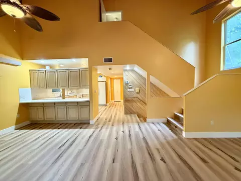Living - 6 Atlantic Dr, Key Largo, FL 33037 photo 13 of 13