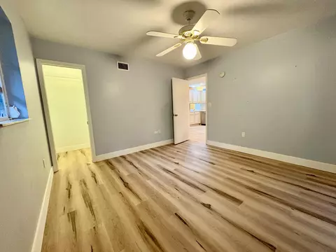 Bedroom - 6 Atlantic Dr, Key Largo, FL 33037 photo 2 of 3