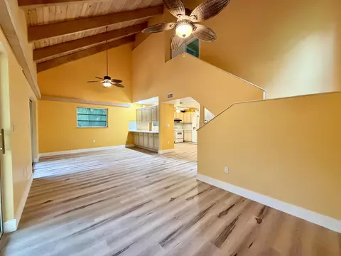 Living - 6 Atlantic Dr, Key Largo, FL 33037 photo 5 of 13