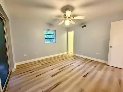 Bedroom - 6 Atlantic Dr, Key Largo, FL 33037 photo 3 of 3