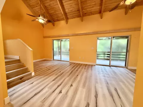 Living - 6 Atlantic Dr, Key Largo, FL 33037 photo 7 of 13