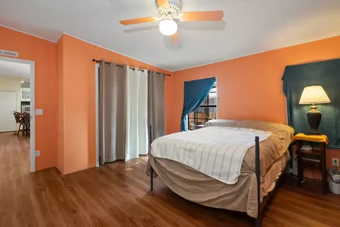 Bedroom - 252 Oleander Dr, Key Largo, FL 33037 photo 3 of 4