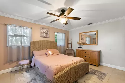 Bedroom - 8 Cactus Dr, Key West, FL 33040 photo 3 of 3
