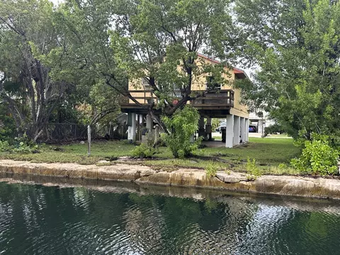 Exterior - 22960 Sharp Ln, Cudjoe Key, FL 33042 photo 6 of 6