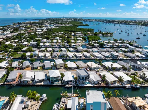 View/Area - 712 26th St, Marathon, FL 33050 photo 10 of 10