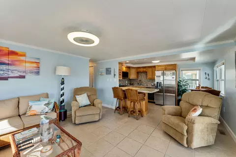 Living - 712 26th St, Marathon, FL 33050 photo 1 of 1
