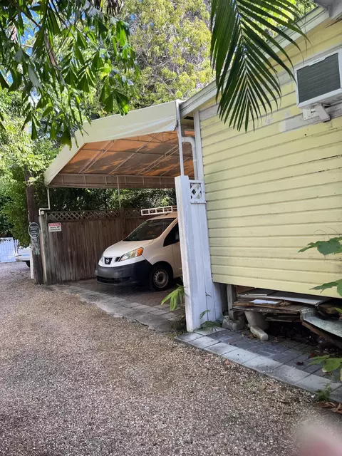 809 Fleming St, Key West, FL 33040 photo 2