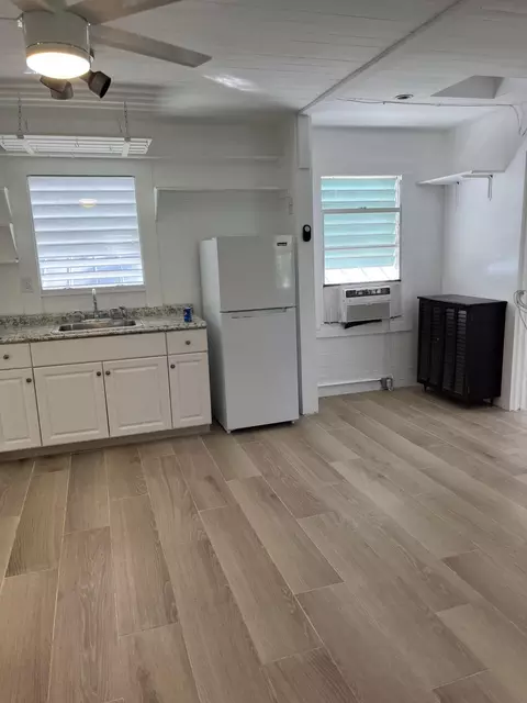 809 Fleming St, Key West, FL 33040 photo 4