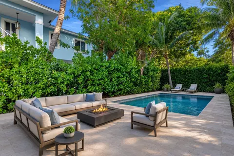 Exterior - 308 Vaca Rd, Key Largo, FL 33037 photo 7 of 7