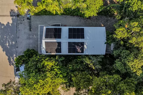 View/Area - 308 Vaca Rd, Key Largo, FL 33037 photo 6 of 9
