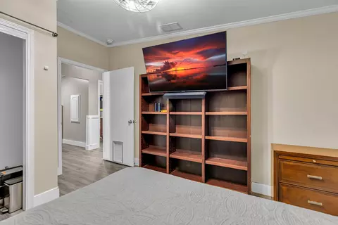 Bedroom - 308 Vaca Rd, Key Largo, FL 33037 photo 7 of 8