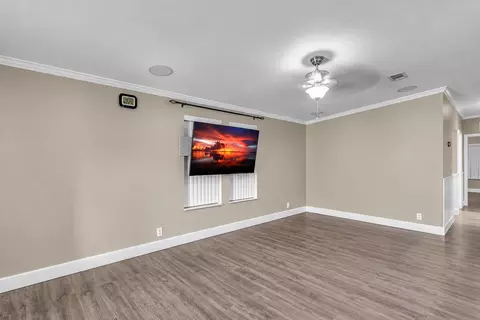 Living - 308 Vaca Rd, Key Largo, FL 33037 photo 1 of 5