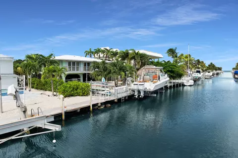 Other - 2110 Dolphin Dr, Marathon, FL 33050 photo 4 of 4