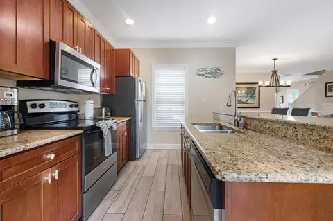Kitchen - 7219 Simran Ln, Duck Key, FL 33050 photo 2 of 4
