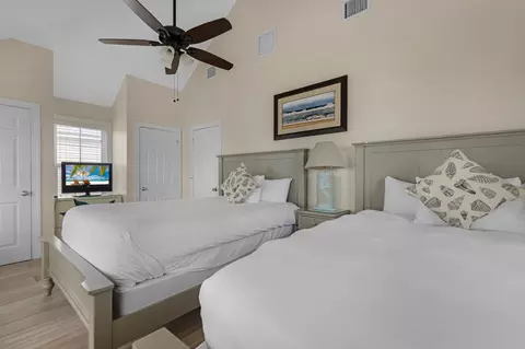 Bedroom - 7219 Simran Ln, Duck Key, FL 33050 photo 9 of 9