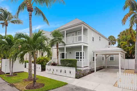 Exterior - 7219 Simran Ln, Duck Key, FL 33050 photo 2 of 15