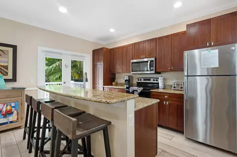 Kitchen - 7219 Simran Ln, Duck Key, FL 33050 photo 4 of 4
