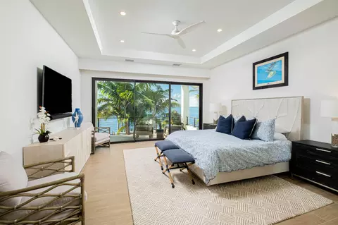 Bedroom - 16 Avacado St, Islamorada, FL 33036 photo 4 of 21