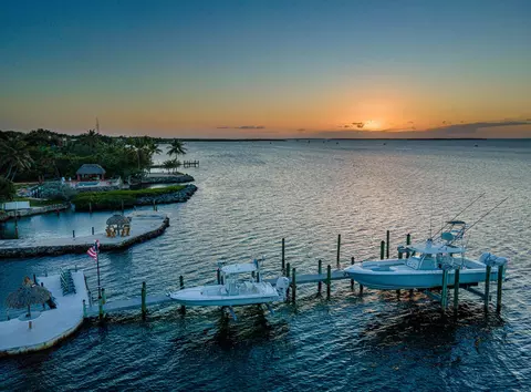 View/Area - 16 Avacado St, Islamorada, FL 33036 photo 2 of 22