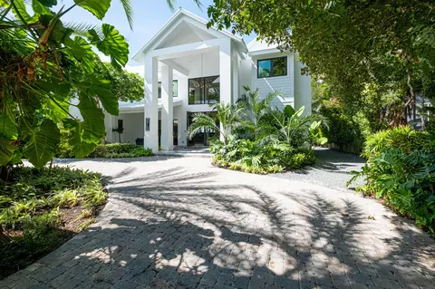 Exterior - 16 Avacado St, Islamorada, FL 33036 photo 27 of 49