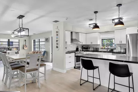 Kitchen - 34 Key Haven Rd, Key West, FL 33040 photo 2 of 4