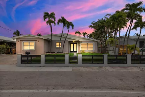 Exterior - 34 Key Haven Rd, Key West, FL 33040 photo 2 of 3