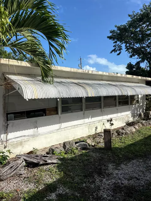 93 1st Ct, Key Largo, FL 33037 photo 2