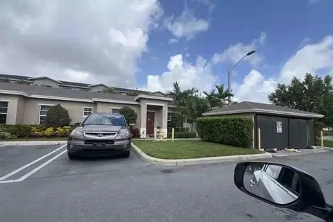 462 NE 4th Ave, Florida City, FL 33034