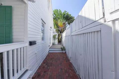 Exterior - 1104 Packer St, Key West, FL 33040 photo 7 of 18