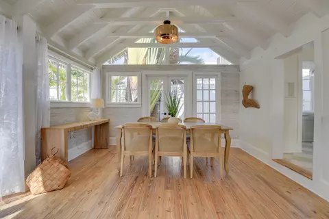 Dining - 1104 Packer St, Key West, FL 33040 photo 3 of 4