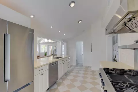Kitchen - 1104 Packer St, Key West, FL 33040 photo 3 of 3