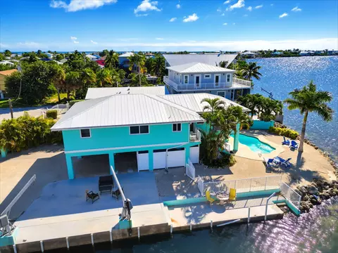 View/Area - 22939 Sharp Ln, Cudjoe Key, FL 33042 photo 4 of 9