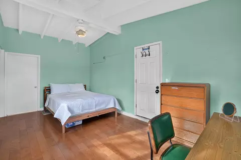 Bedroom - 229 2nd Rd, Key Largo, FL 33037 photo 2 of 2