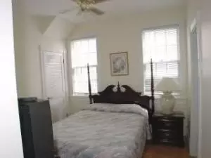 1102 Duval St #E, Key West, FL 33040 photo 2