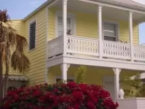 809 Fleming St, Key West, FL 33040 photo 1