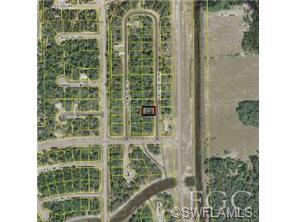 8006 Rolling Cir, Labelle, FL 33935 photo 1