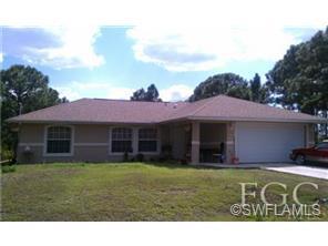 1118 Eclipse St E, Lehigh Acres, FL 33974 photo 2