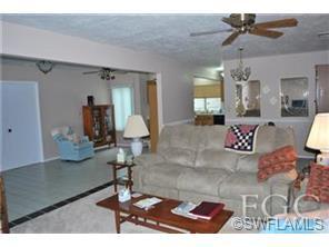 4542 Springview Cir, Labelle, FL 33935 photo 3