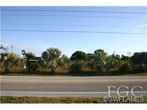 13660 Stringfellow Rd, Bokeelia, FL 33922 photo 3